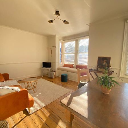 Stylish Apt London Excel Olympic Close To Station Apartment ภายนอก รูปภาพ