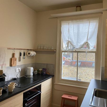Stylish Apt London Excel Olympic Close To Station Apartment ภายนอก รูปภาพ