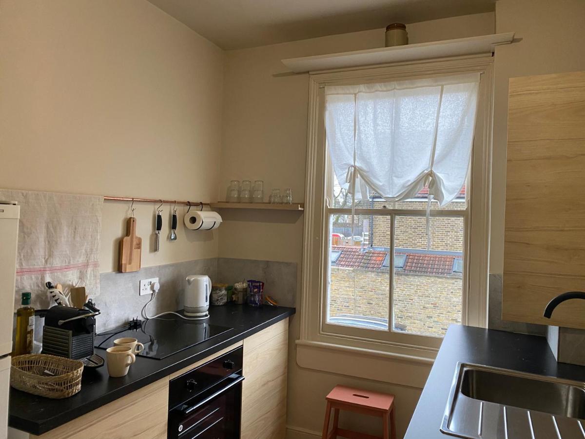Stylish Apt London Excel Olympic Close To Station Apartment ภายนอก รูปภาพ