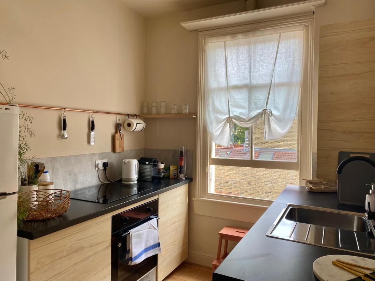 Stylish Apt London Excel Olympic Close To Station Apartment ภายนอก รูปภาพ